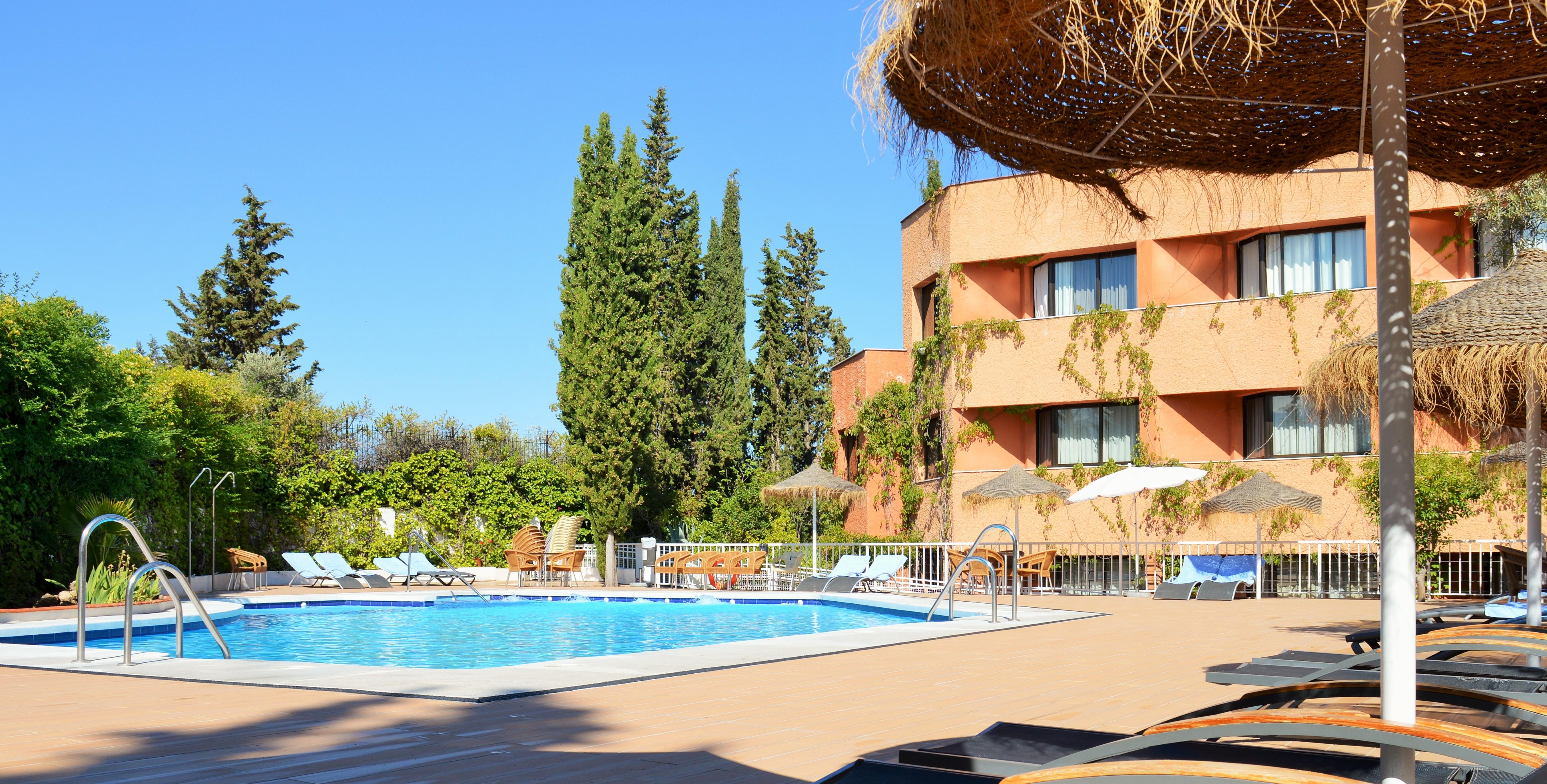Porcel Alixares Hotel