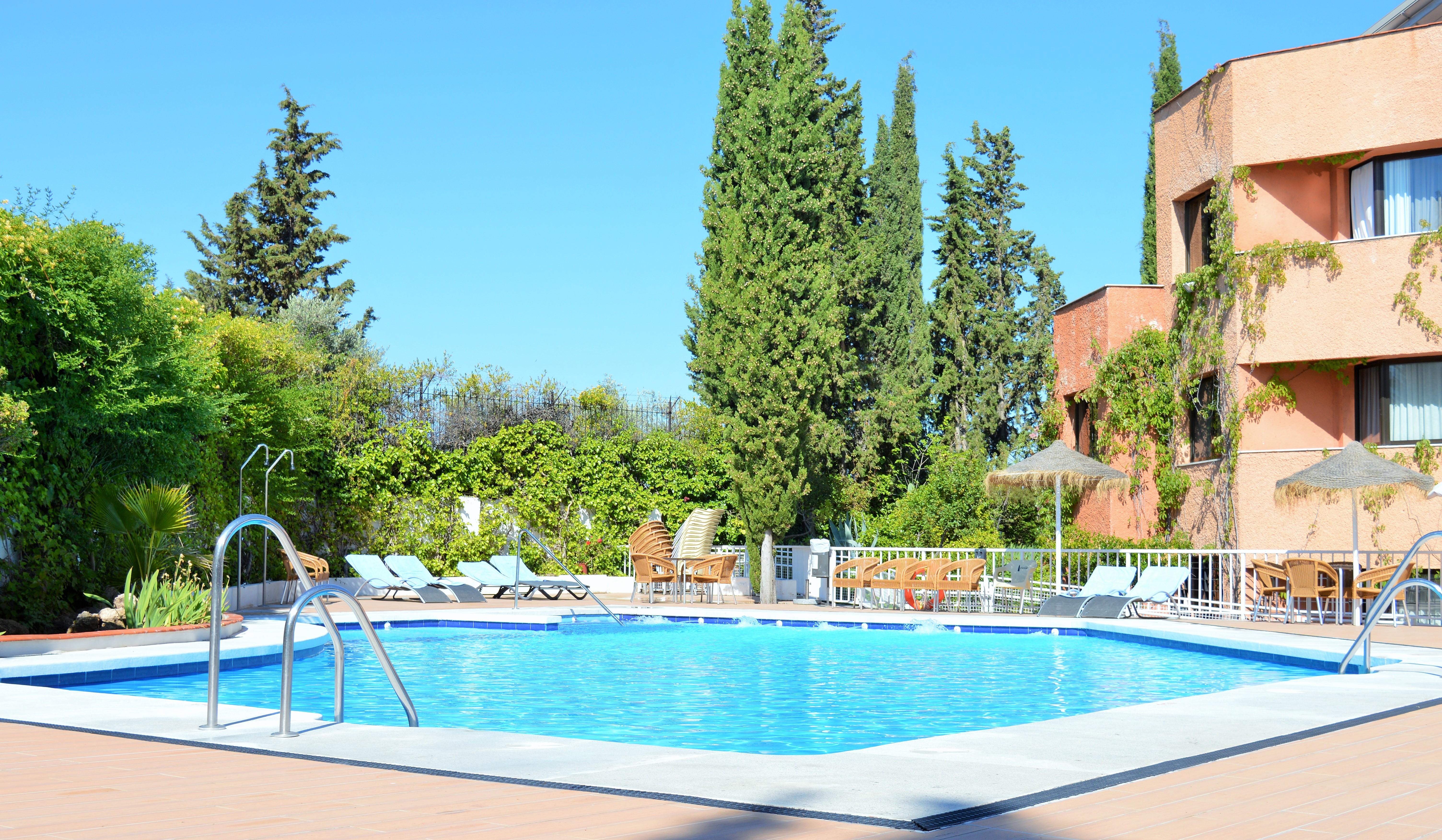 Porcel Alixares 4* Granada