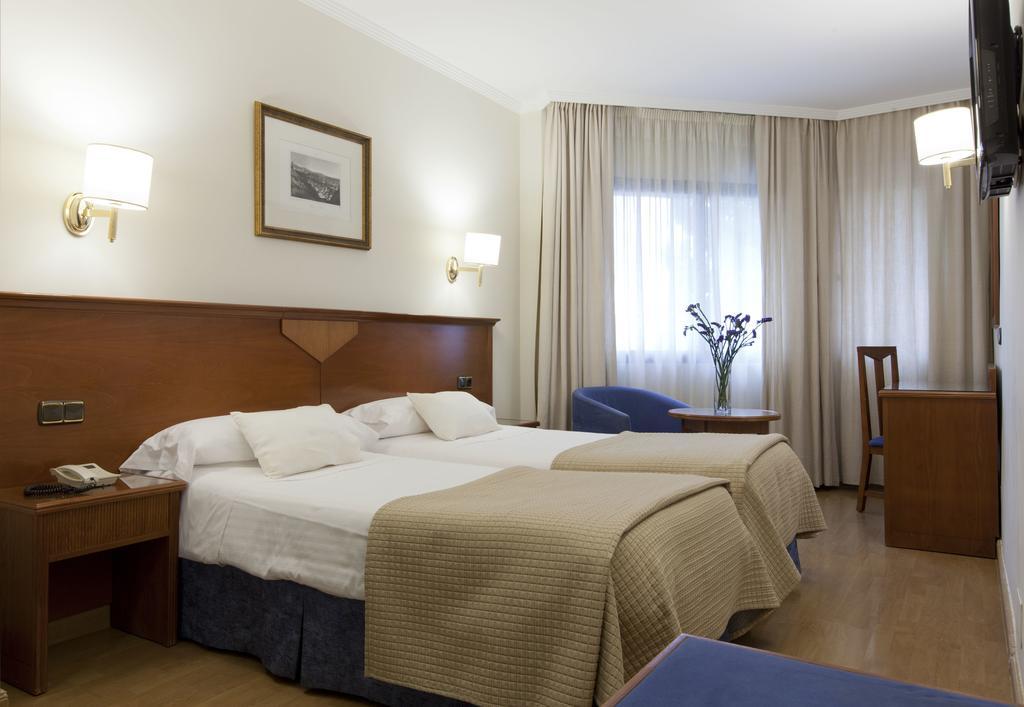 Porcel Alixares Hotel